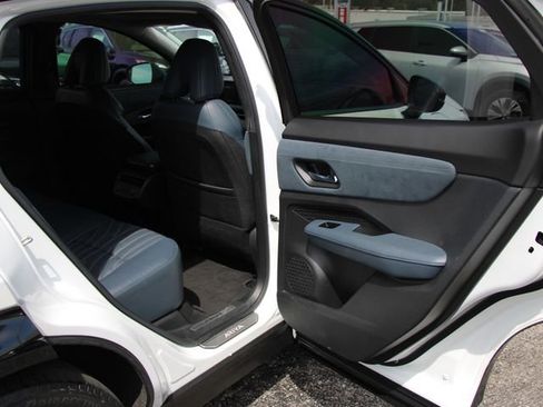 Certified 2023 Nissan Ariya image 30