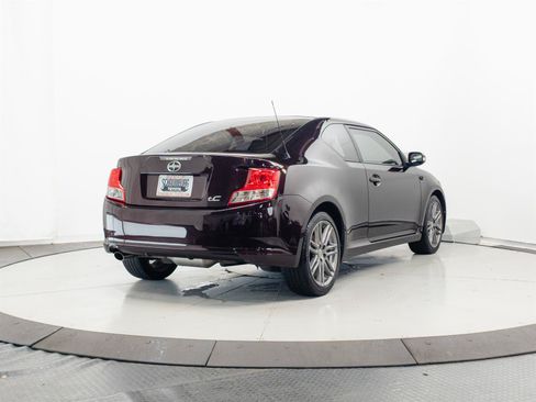 Used 2013 Scion tC FWD image 11