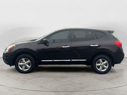Used 2013 Nissan Rogue S w/ Special Edition Pkg AWD/4WD image 2