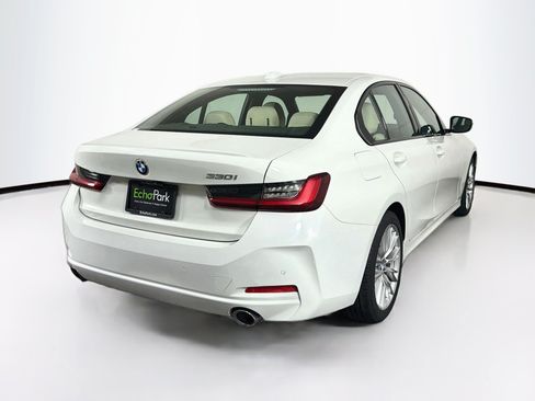 Used 2023 BMW 330i Sedan RWD image 9