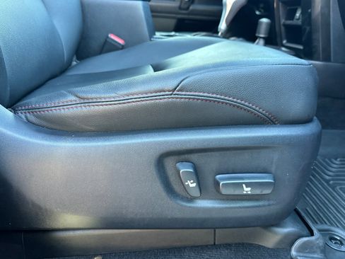 Certified 2021 Toyota 4Runner TRD Off-Road Premium image 24