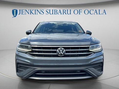 Used 2024 Volkswagen Tiguan SE AWD/4WD image 8