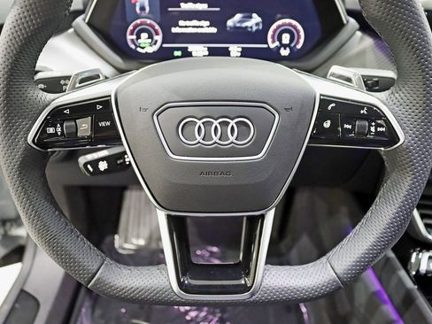 Used 2023 Audi e-tron GT Premium Plus w/ Performance Package image 17