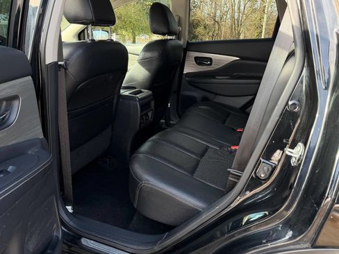 Used 2016 Nissan Murano S image 32