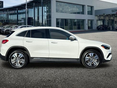 Used 2025 Mercedes-Benz GLA 250 image 3