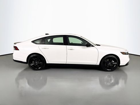 Certified 2024 Honda Accord Sport image 4