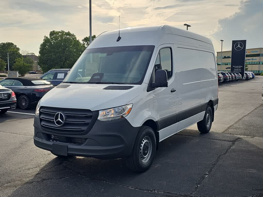 Used 2026 Mercedes-Benz Sprinter 2500 image 4