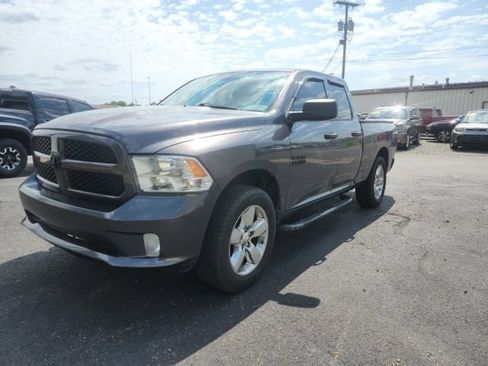 Used 2018 RAM 1500 Express w/ Express Value Package AWD/4WD image 1