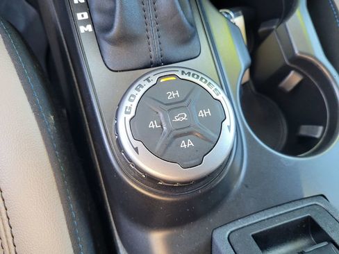 Used 2023 Ford Bronco Wildtrak AWD/4WD image 16