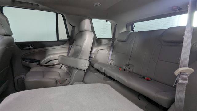 Used 2019 GMC Yukon SLT w/ Premium Edition RWD image 18