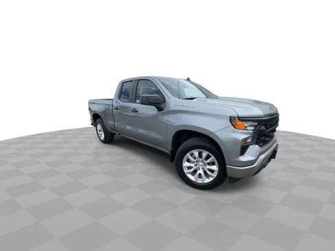 Certified 2025 Chevrolet Silverado 1500 Custom AWD/4WD image 2