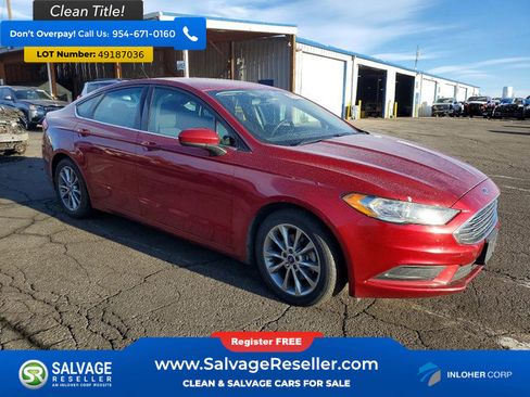 Used 2017 Ford Fusion SE w/ Fusion SE Technology Package FWD image 5