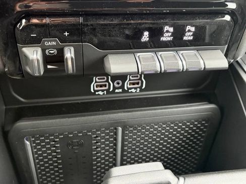 New 2026 RAM 1500 Big Horn AWD/4WD image 23