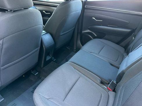 Used 2023 Hyundai Tucson SE AWD/4WD image 14