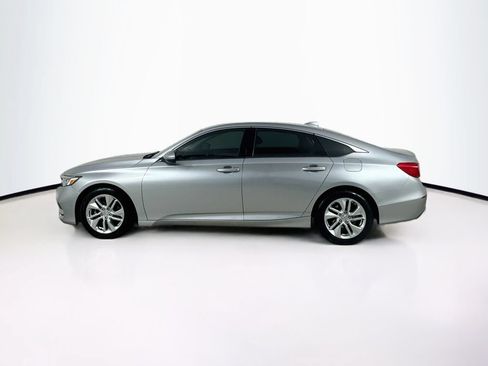Used 2018 Honda Accord LX image 4