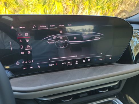 New 2025 Audi Q5 Premium Plus image 24