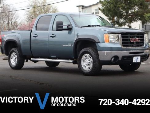 Used 2007 GMC Sierra 2500 SLT w/ Z71 Off-Road Package image 1