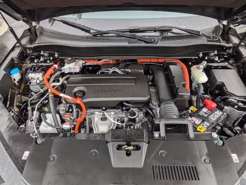 Certified 2025 Honda CR-V Sport image 23