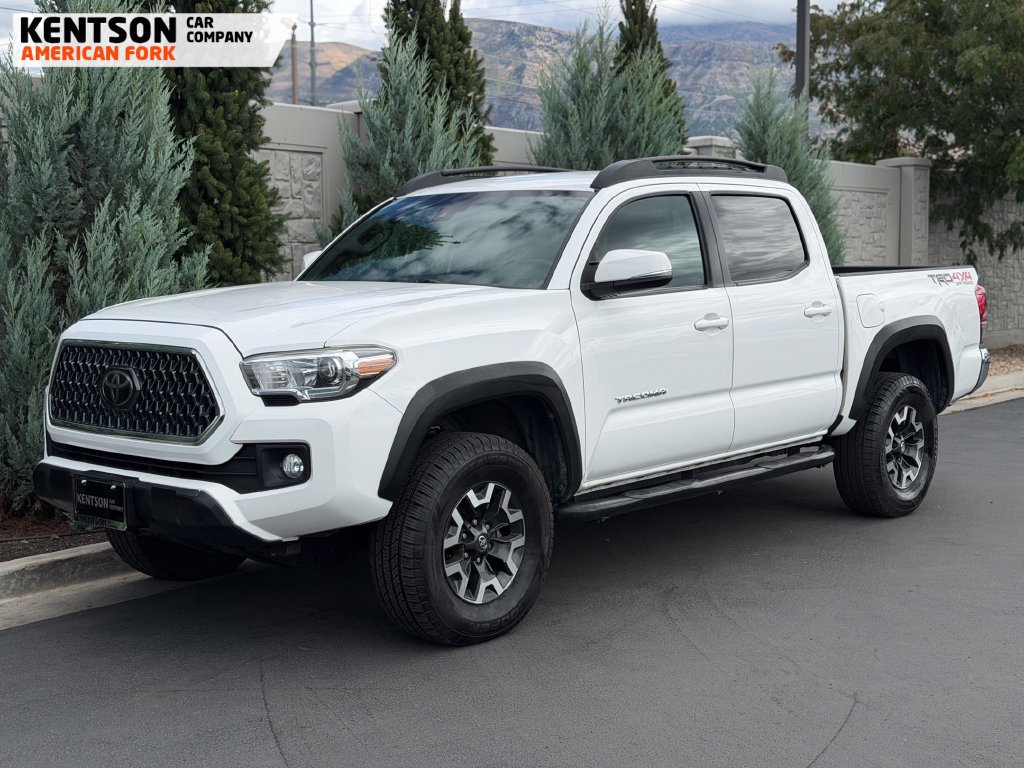 Used 2018 Toyota Tacoma TRD Off-Road AWD/4WD image 2