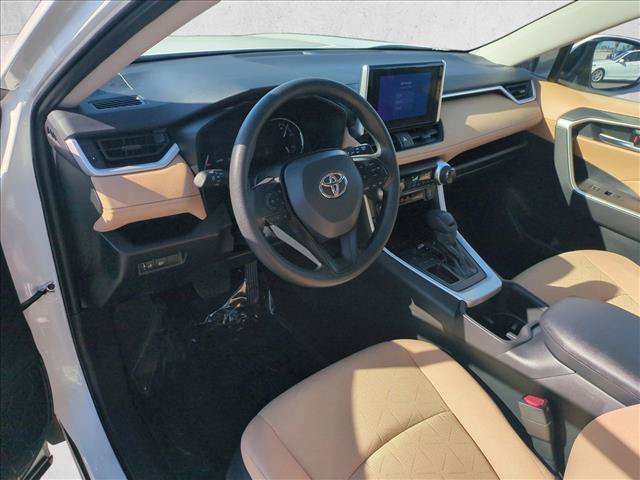 Certified 2025 Toyota RAV4 XLE FWD image 10