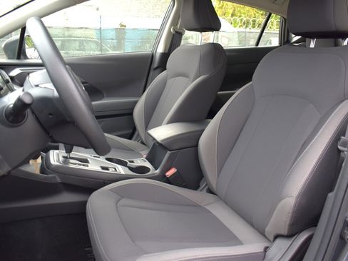 Used 2025 Subaru Impreza 2.0i image 11