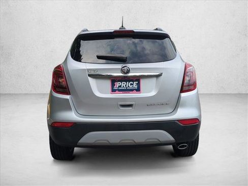 Used 2020 Buick Encore Preferred w/ Safety Package FWD image 7