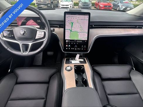 Used 2025 Volvo EX90 Plus AWD/4WD image 19
