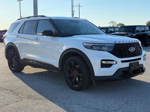 Certified 2023 Ford Explorer ST w/ Equipment Group 401A AWD/4WD image 8