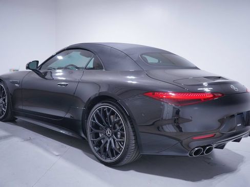 Used 2025 Mercedes-Benz SL 43 AMG image 3