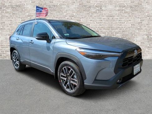 New 2026 Toyota Corolla Cross XLE image 1