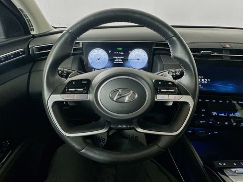 Certified 2024 Hyundai Tucson Limited AWD/4WD image 11