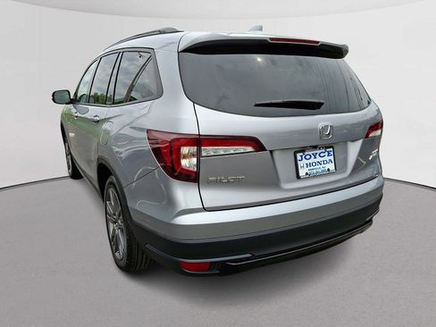 Certified 2022 Honda Pilot Sport image 8