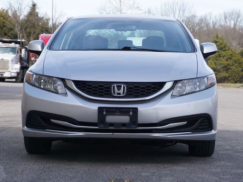 Used 2013 Honda Civic LX image 2