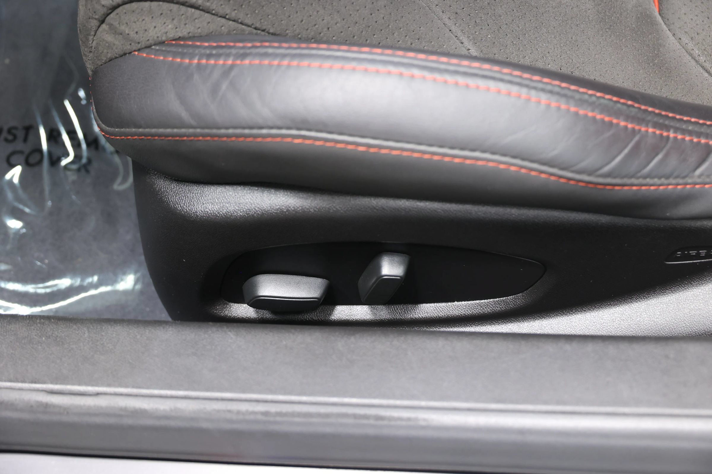 Used 2018 Chevrolet Camaro ZL1 RWD image 16