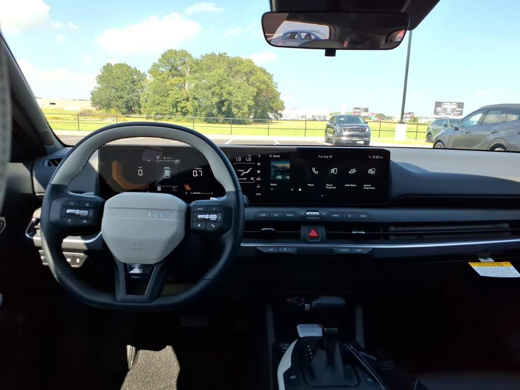 New 2026 Kia K4 GT-Line Turbo FWD image 9