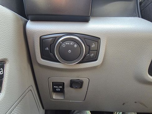 Used 2018 Ford F150 XL w/ Equipment Group 101A Mid image 21