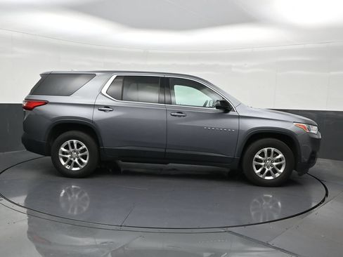 Used 2020 Chevrolet Traverse LS FWD image 7