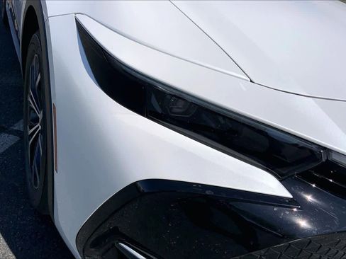 Certified 2026 Toyota Crown XLE image 26