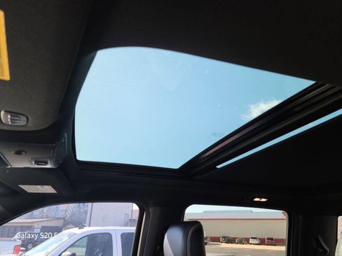 Used 2018 Ford F150 Platinum w/ Equipment Group 701A Luxury image 51