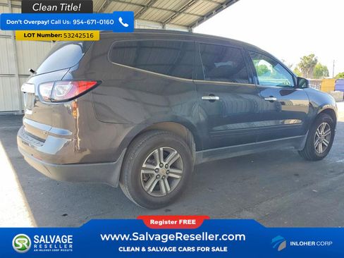 Used 2017 Chevrolet Traverse LT FWD image 4