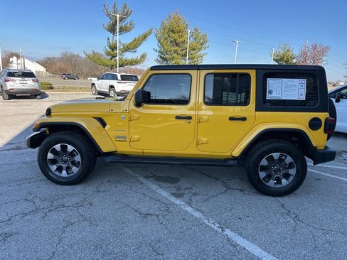Used 2021 Jeep Wrangler Unlimited Sahara image 18