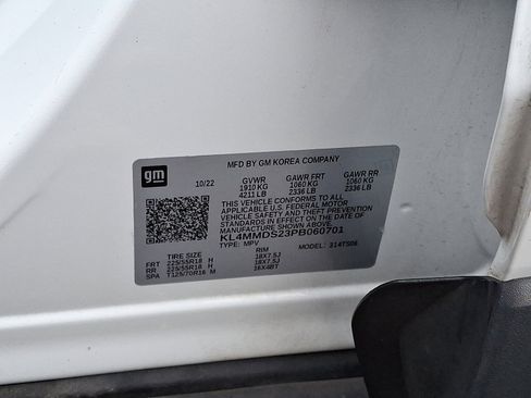 Certified 2023 Buick Encore GX Select image 27