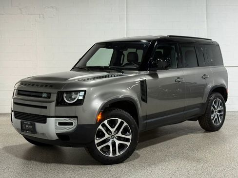 Used 2022 Land Rover Defender 110 S AWD/4WD image 2