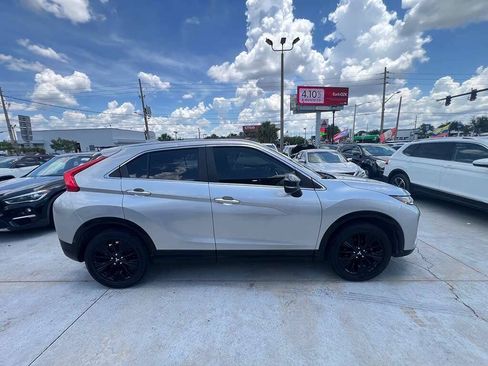 Used 2020 Mitsubishi Eclipse Cross LE FWD image 5