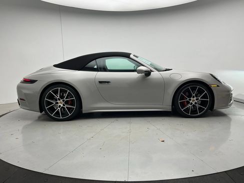 Certified 2025 Porsche 911 Carrera RWD image 32