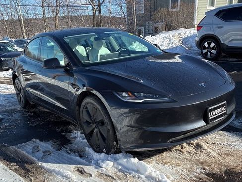 Used 2025 Tesla Model 3 Long Range image 13