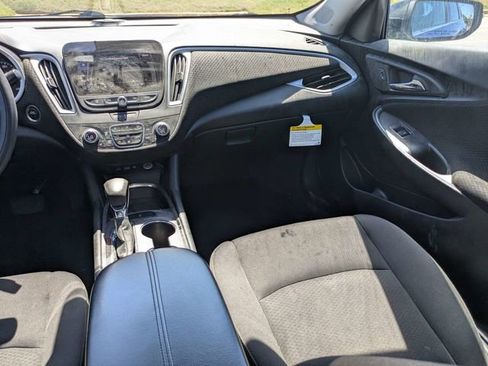 Used 2023 Chevrolet Malibu LT FWD image 17