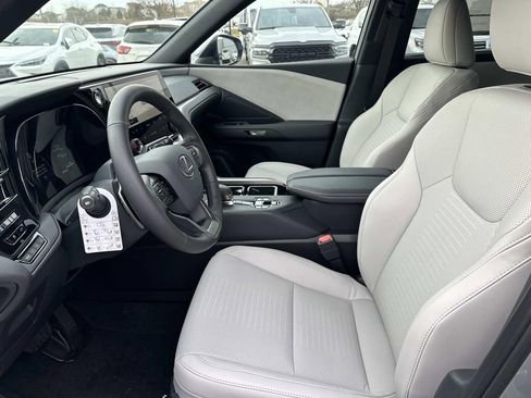 New 2026 Lexus TX 350 AWD image 8