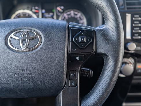 Certified 2024 Toyota 4Runner TRD Off-Road image 22