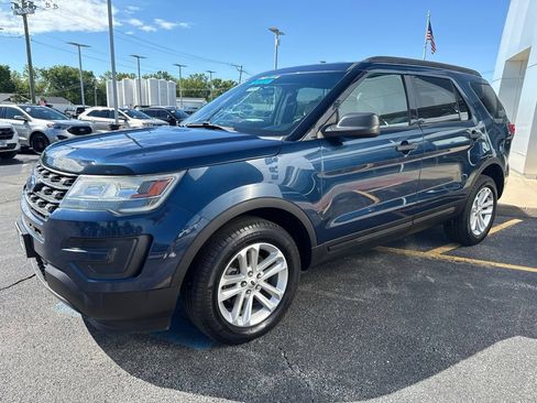 Used 2016 Ford Explorer 4WD image 3